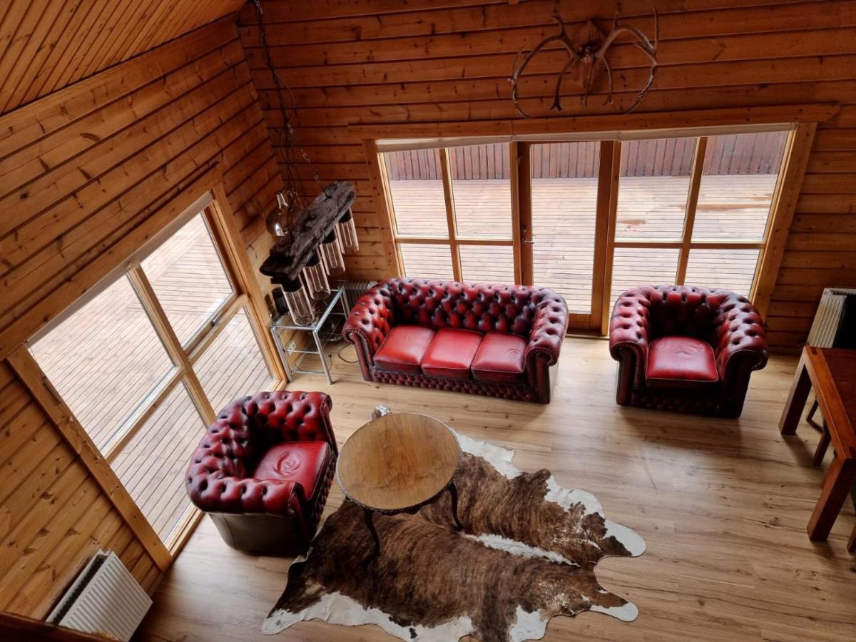 Golden Circle Cabin, Hot Tub Villa เกย์ซีร์ ภายนอก รูปภาพ